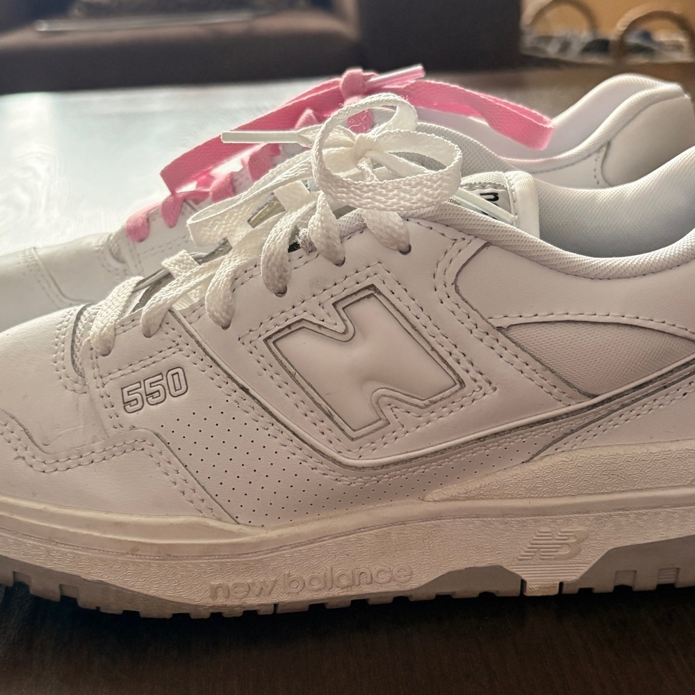 New Balance 550 - Picture 3 of 6